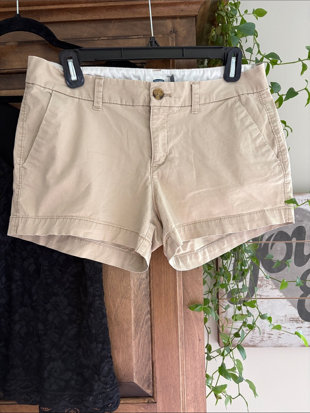 Old Navy Khaki Beige Cotton Blend Women's Shorts